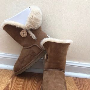 Ugh Bailey Button Boots